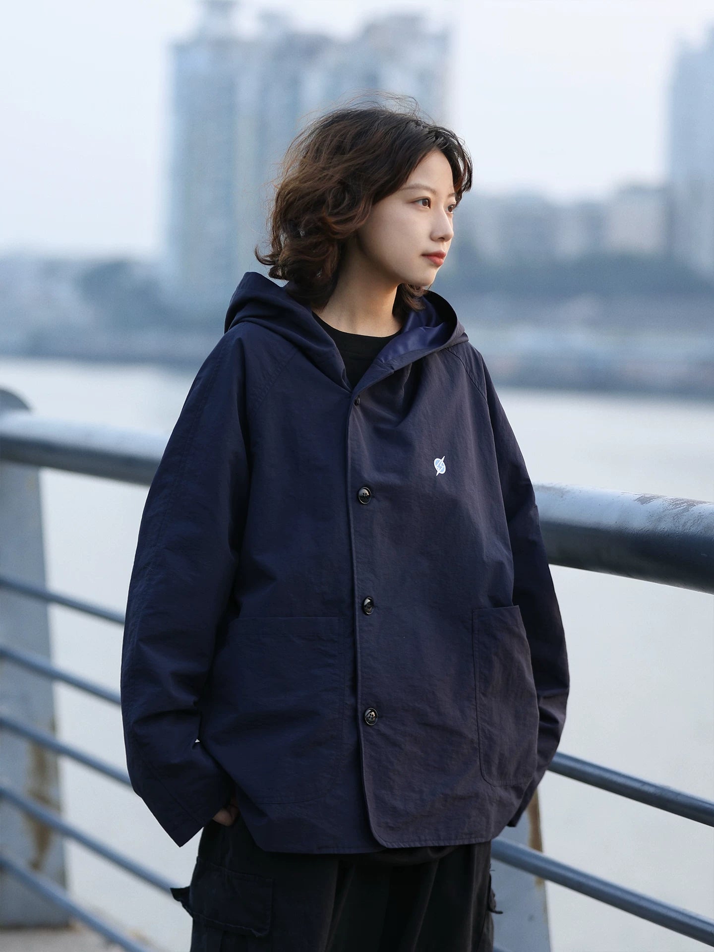 【Onefish Shop】レトロ シンプル フーディー スウェット 241625