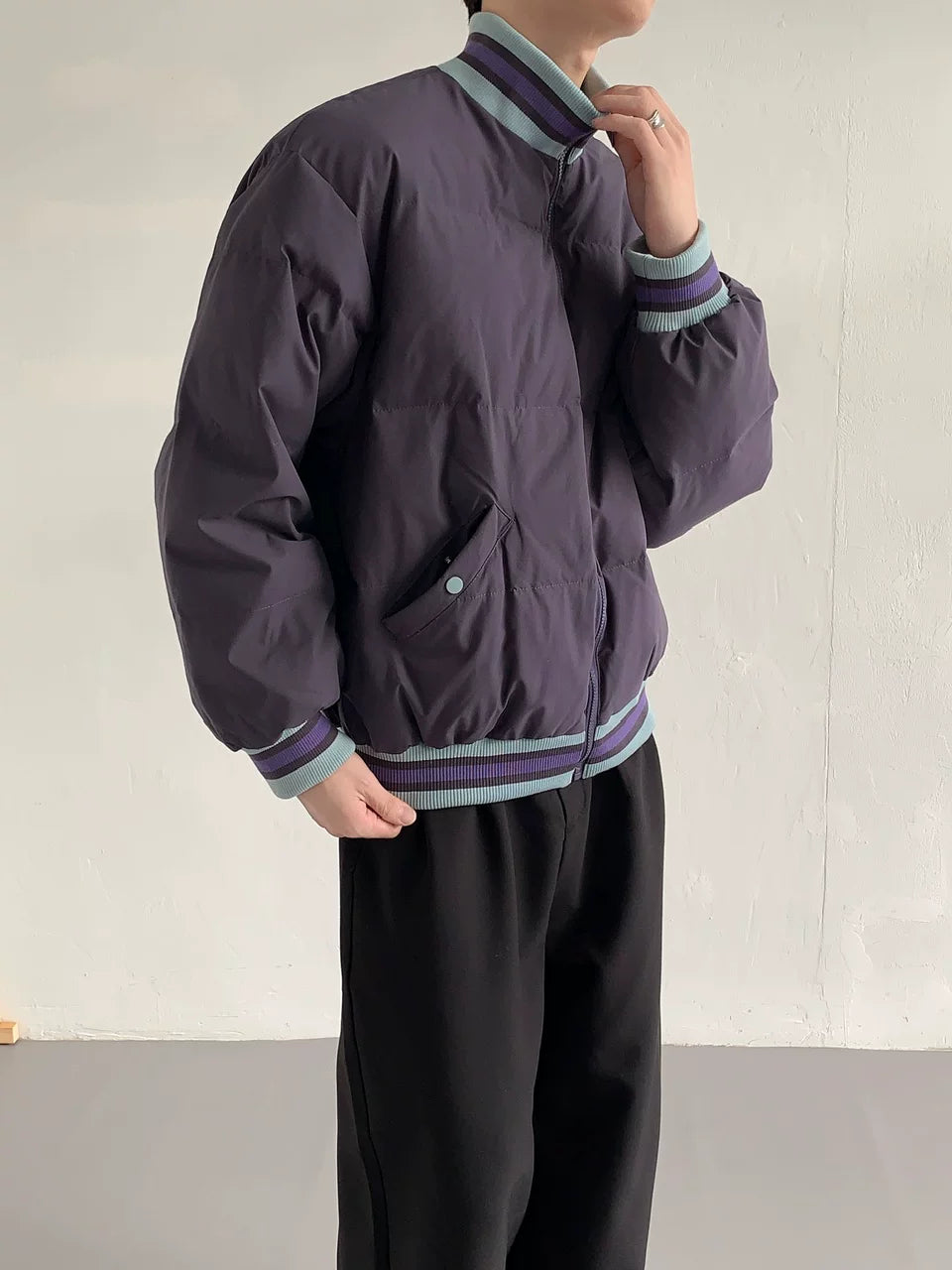 【Onefish Shop】【UNISEX】ボリュームネック ワイド ダウンジャケット / ビッグシルエット パディングブルゾン LS26011466