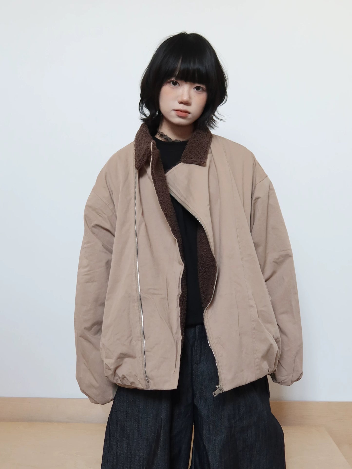 【Onefish Shop】アシンメトリーZIP ボア襟 バーンスタイル中綿ジャケット LS2601076