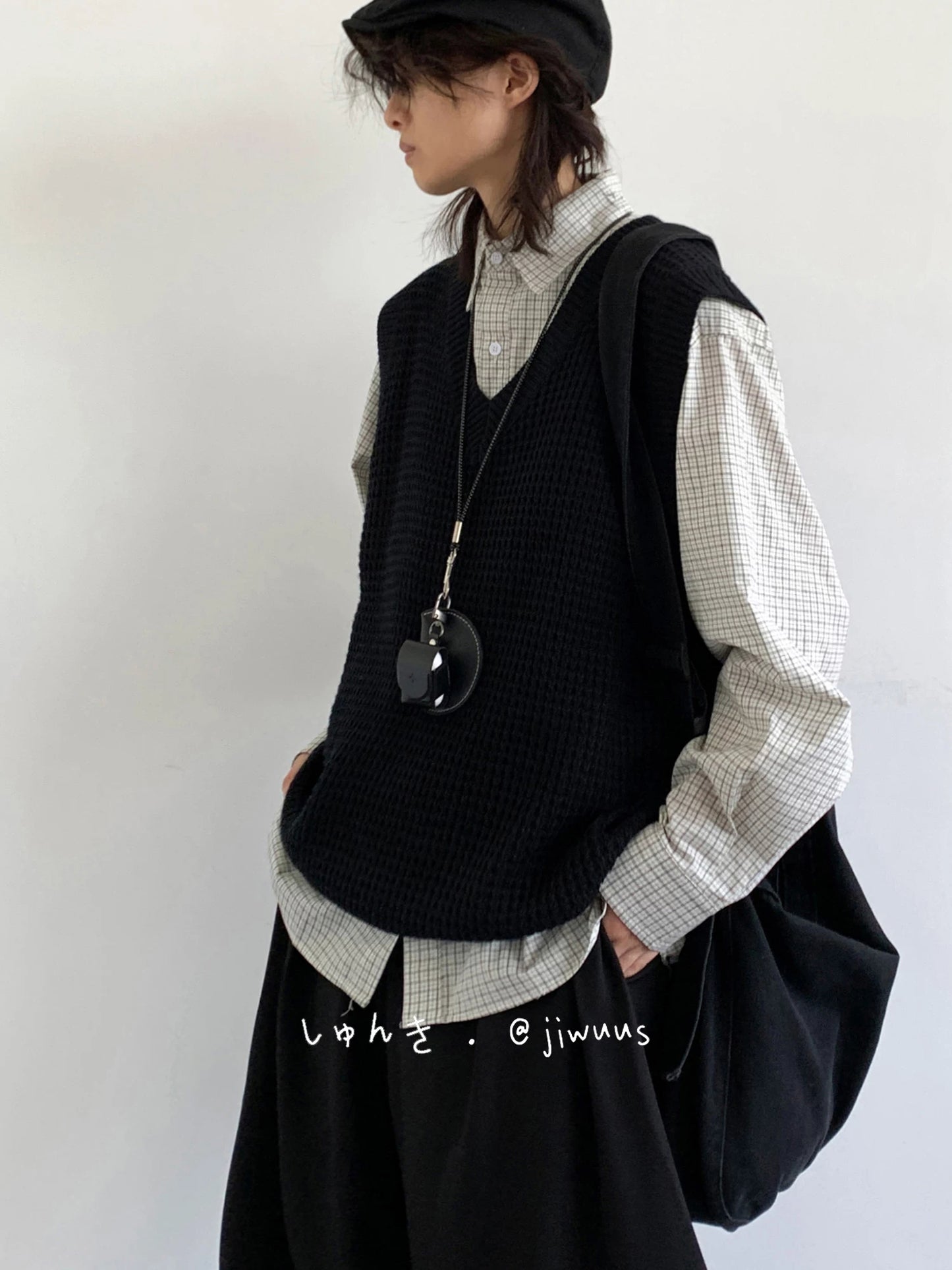 【Onefish Shop】ヴィンテージ / ニットベスト "Vintage / Knit Vest" LS2512301