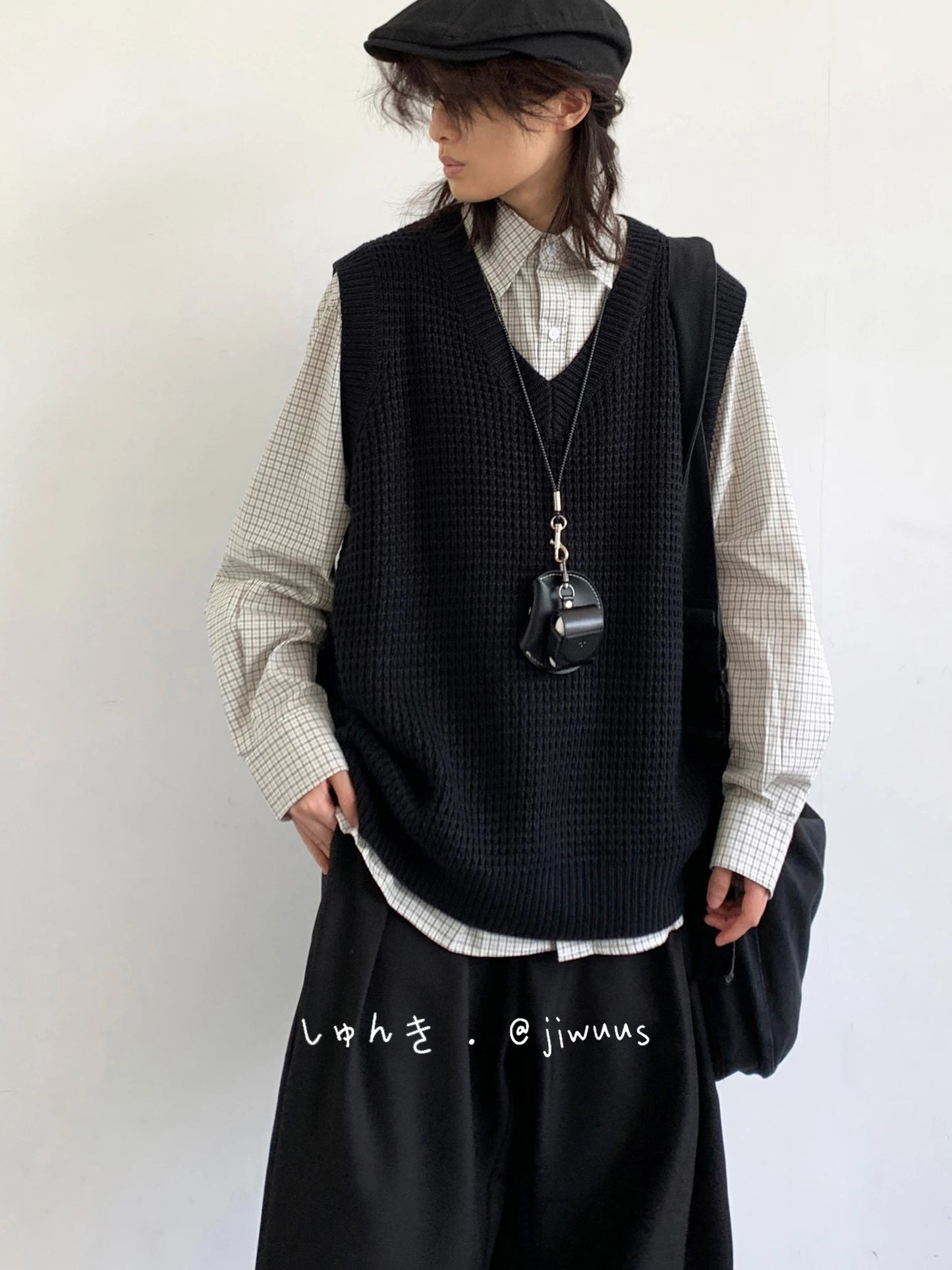 【Onefish Shop】ヴィンテージ / ニットベスト "Vintage / Knit Vest" LS2512301